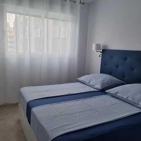 Διαμέρισμα Toplage Neubau Luxus-apartment, Und Altstadt In Minuten Zu Fuss