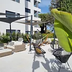 Toplage Neubau Luxus-apartment, Und Altstadt In Minuten Zu Fuss Marbella
