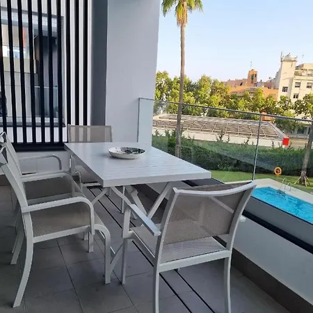 Toplage Neubau Luxus-apartment, Und Altstadt In Minuten Zu Fuss 马尔韦利亚