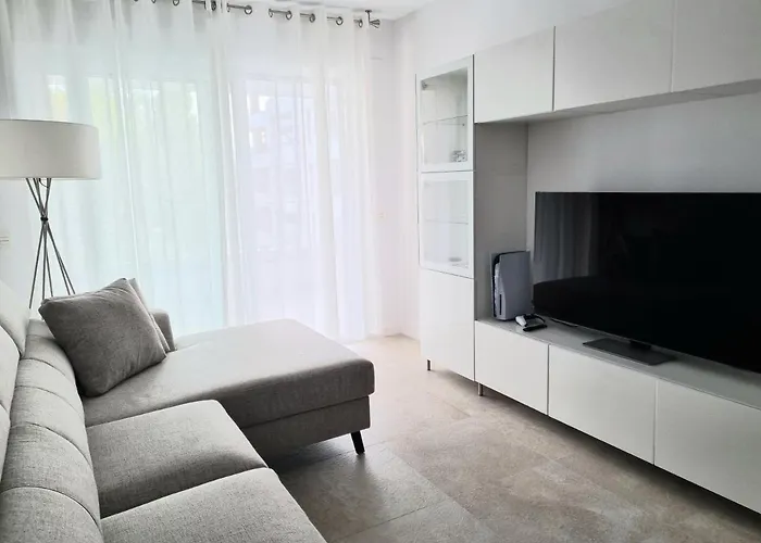 Toplage Neubau Luxus-apartment, Und Altstadt In Minuten Zu Fuss アパート *