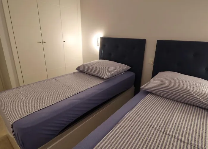 Toplage Neubau Luxus-apartment, Und Altstadt In Minuten Zu Fuss