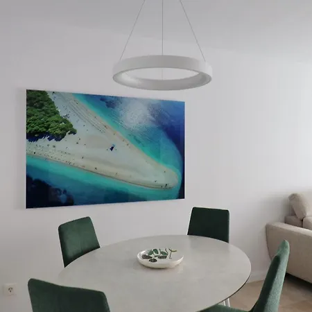 Toplage Neubau Luxus-apartment, Und Altstadt In Minuten Zu Fuss